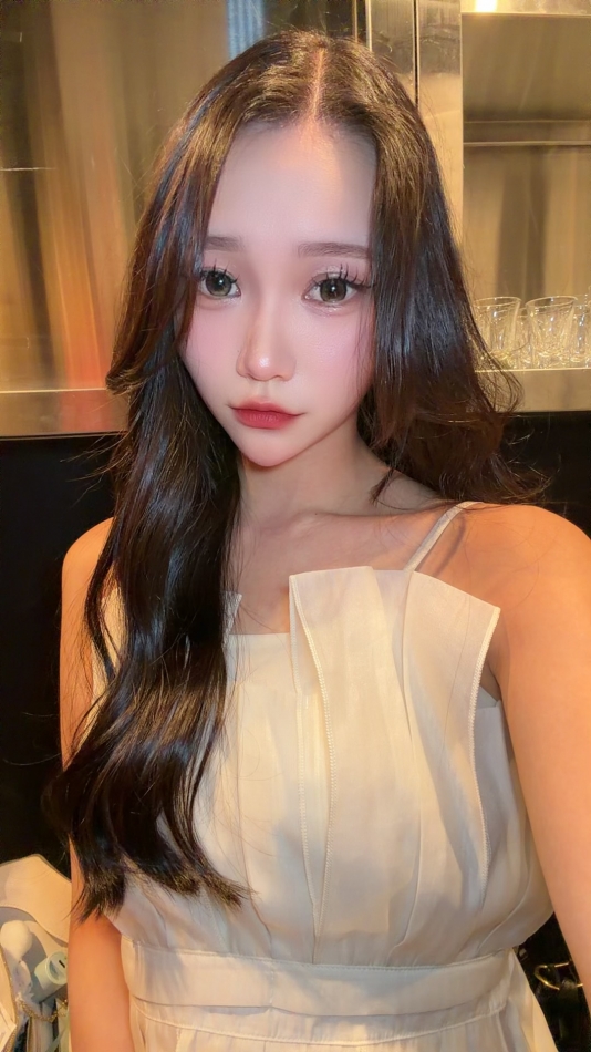 一条 葵