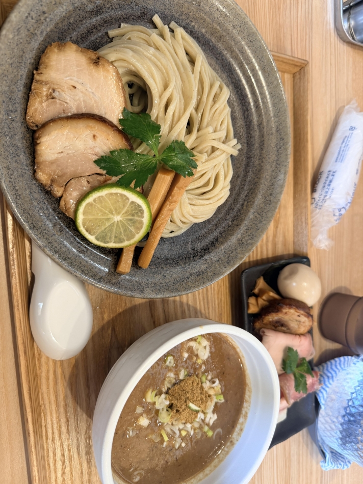 Lounge Anshu日記1764330