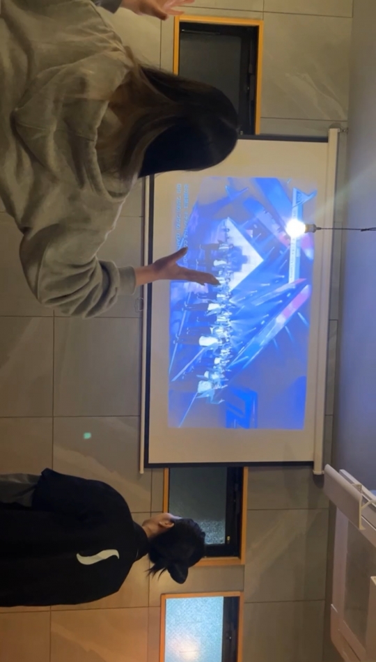 ☻（ 5月4日 $B!K(B