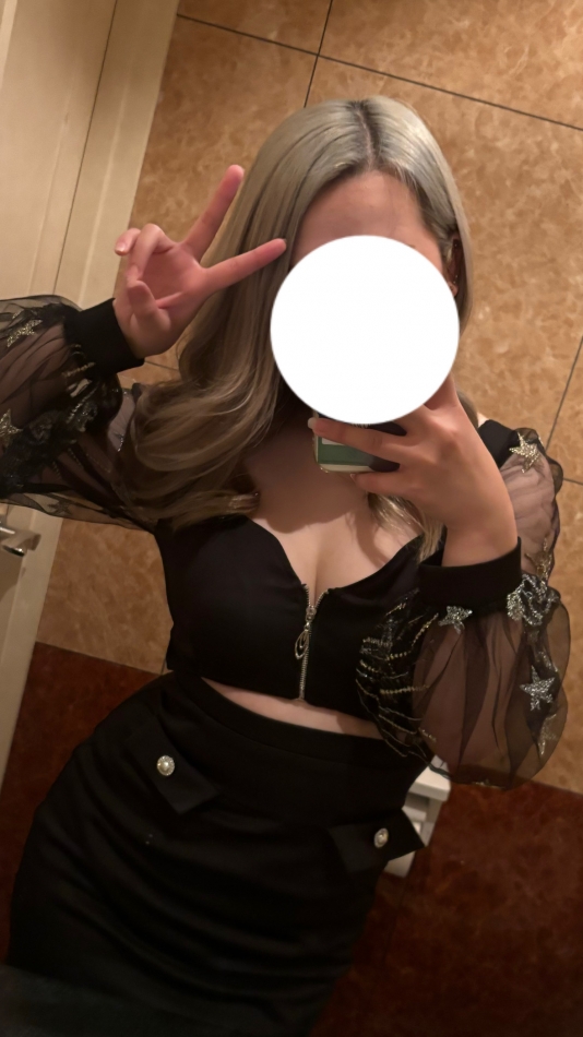 こんばんは7/29¨̮⃝ 新しいドレス