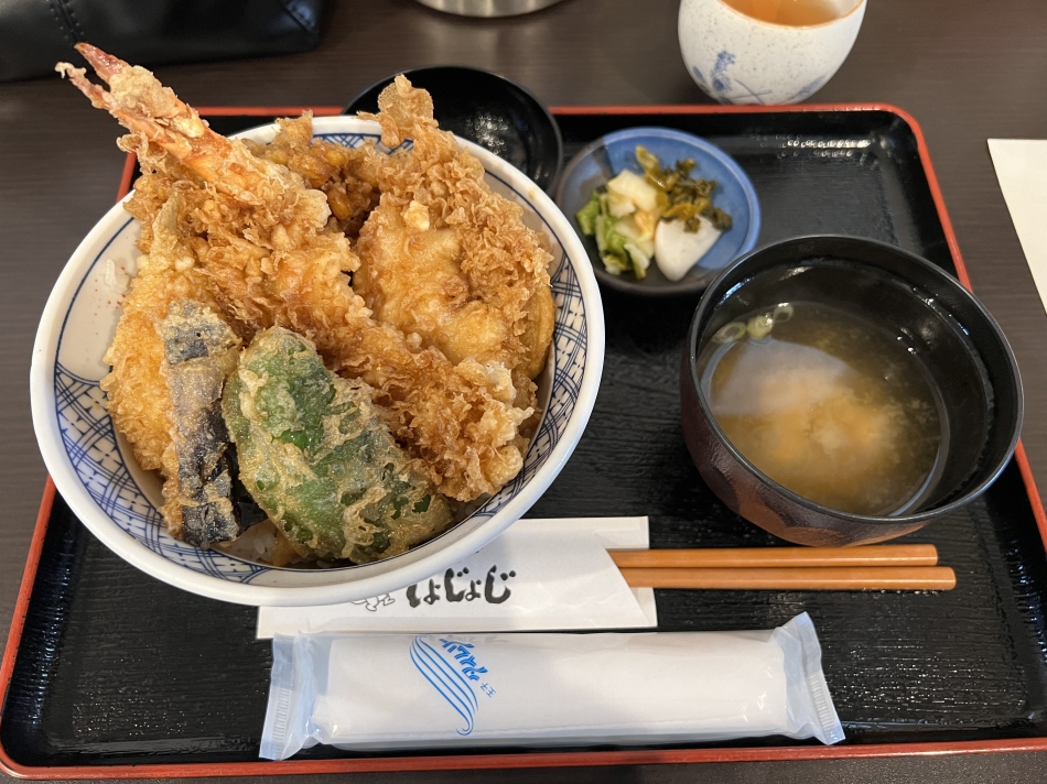 もも