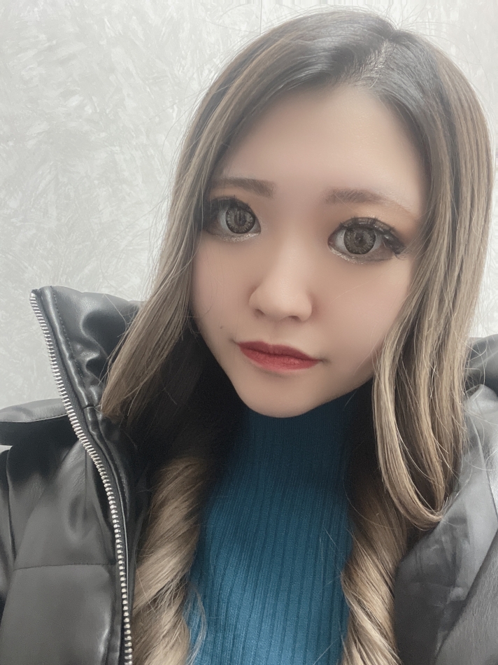 なんかかおでかい？😂