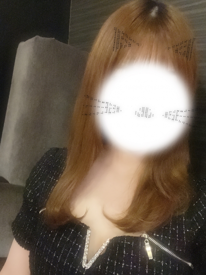 どっちが良いのかな、？？(⊙ө⊙)