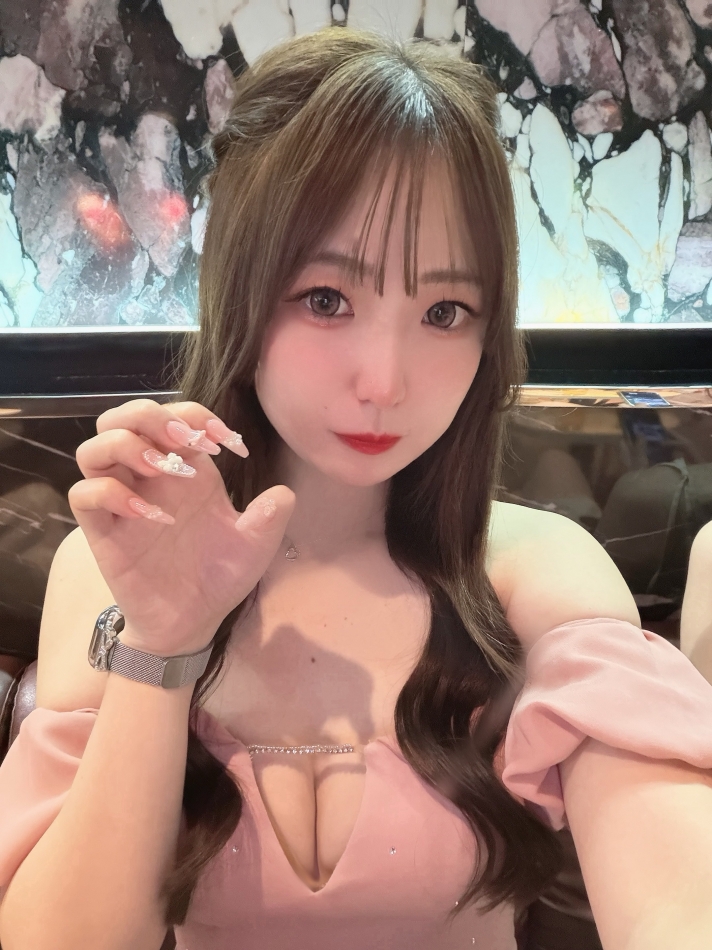 一条 葵