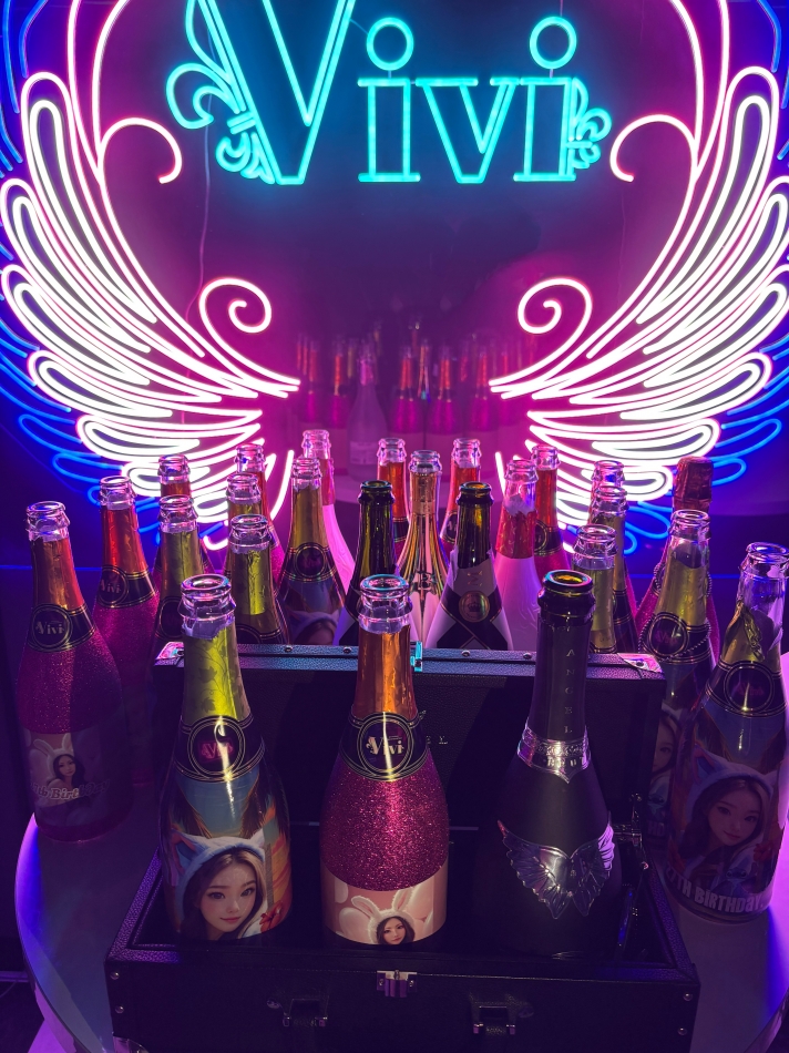 PREMIUM bar ViVi日記1536523