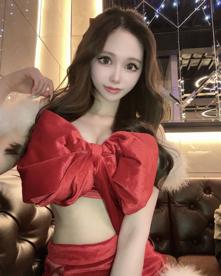 🤍🩵🤍🐲🤍🩵🤍