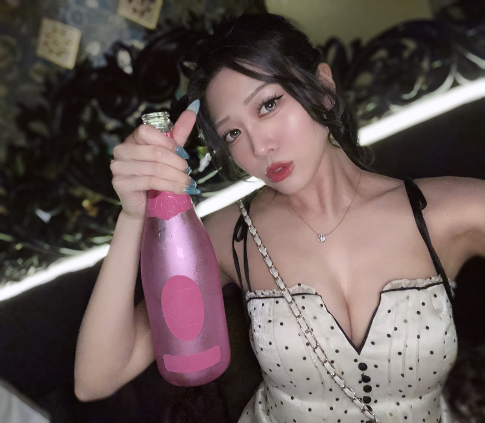 一条 葵