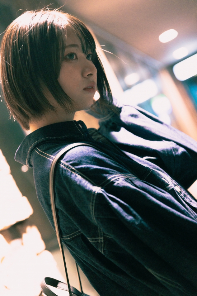 夜の駅ってエモいよね()