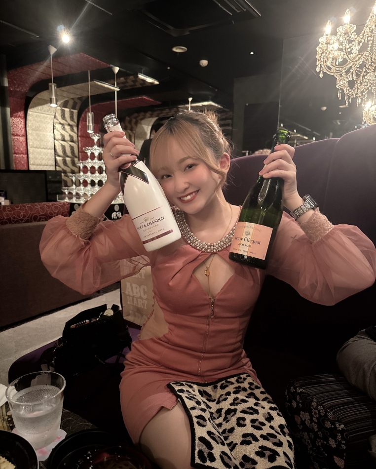 一条 葵