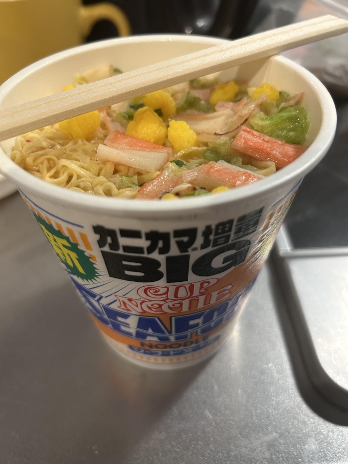 カップヌードル