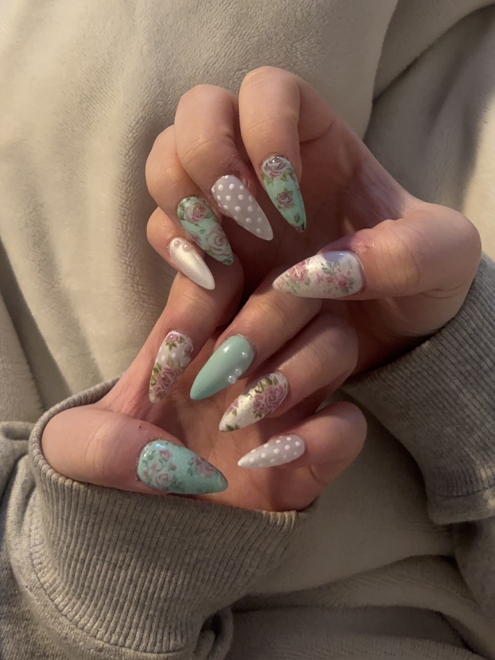 カラオケハイボールbar美人姉妹日記1587013