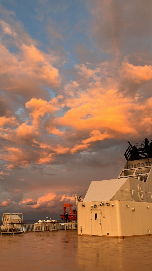 フェリー乗ってきた✌🏻