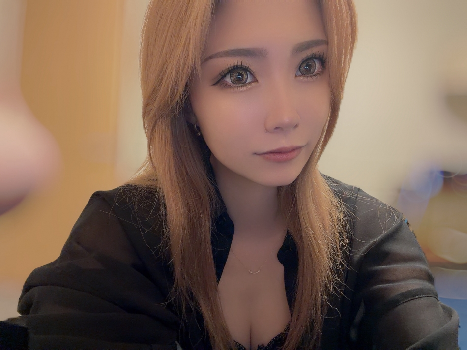 一条 葵