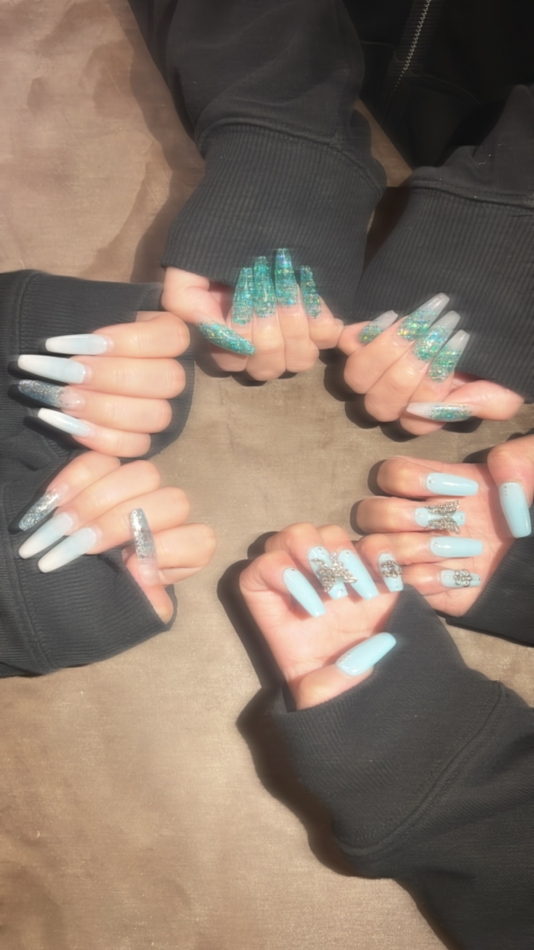 みんな水色🐬🩵