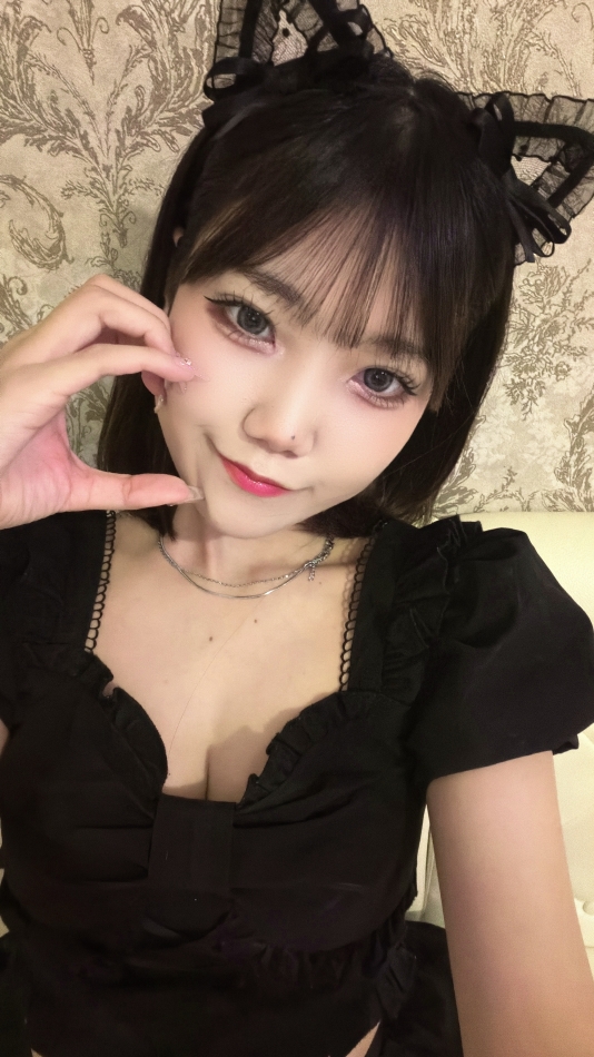 一条 葵
