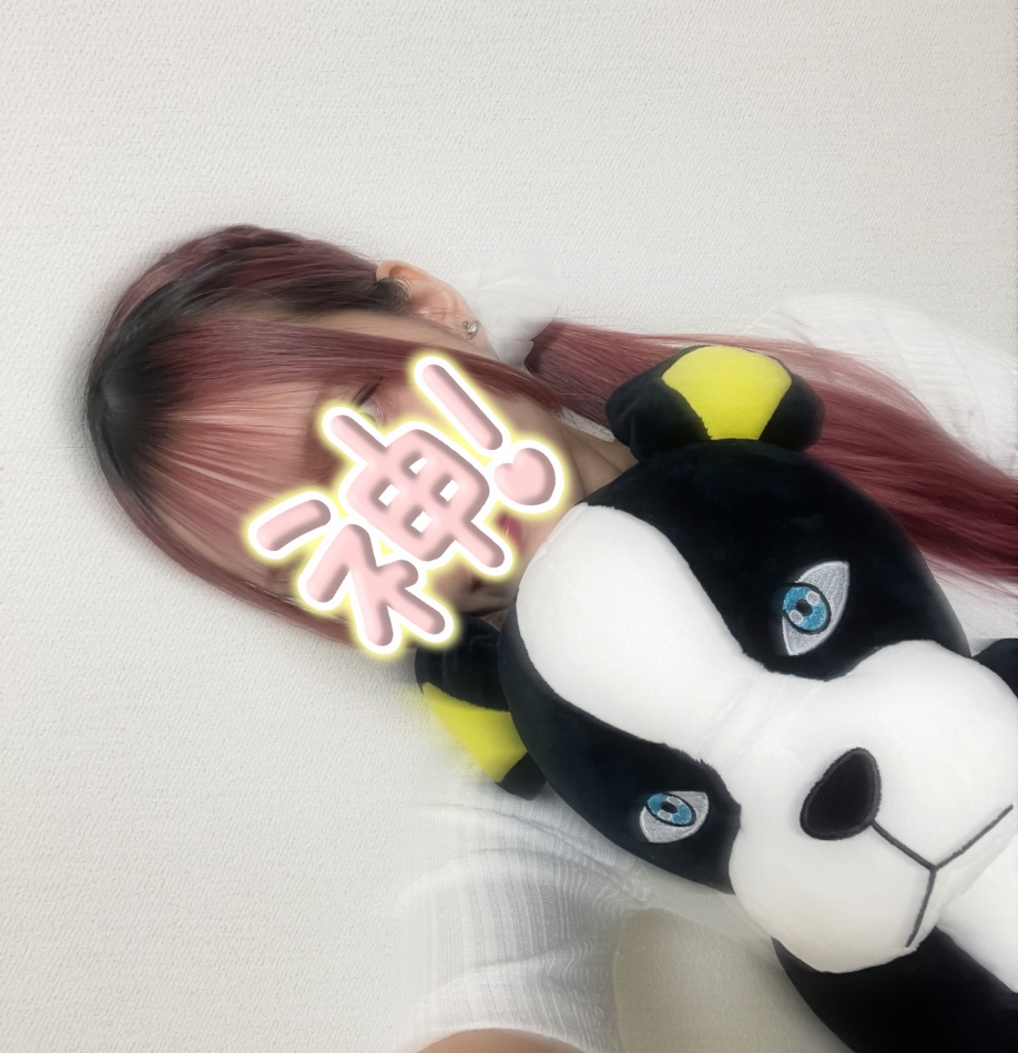 今日出勤してますᩚ