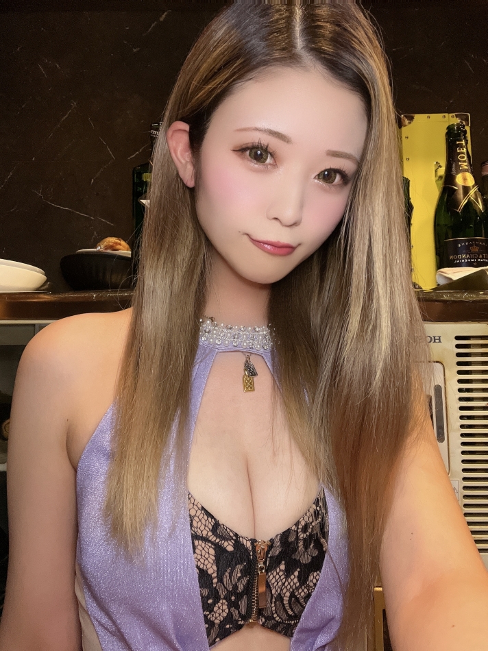 リップはみ出てるの気にしろ💄