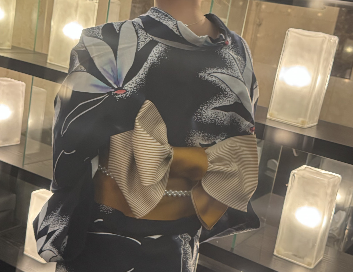一条 葵