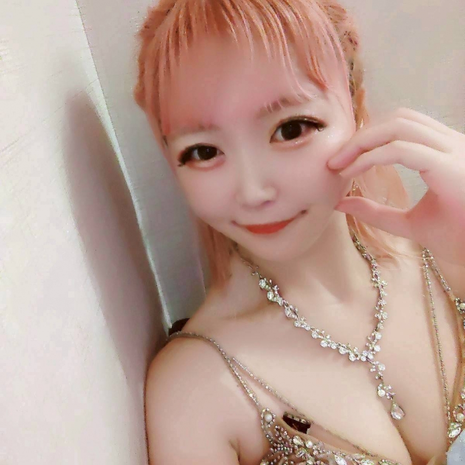 あや