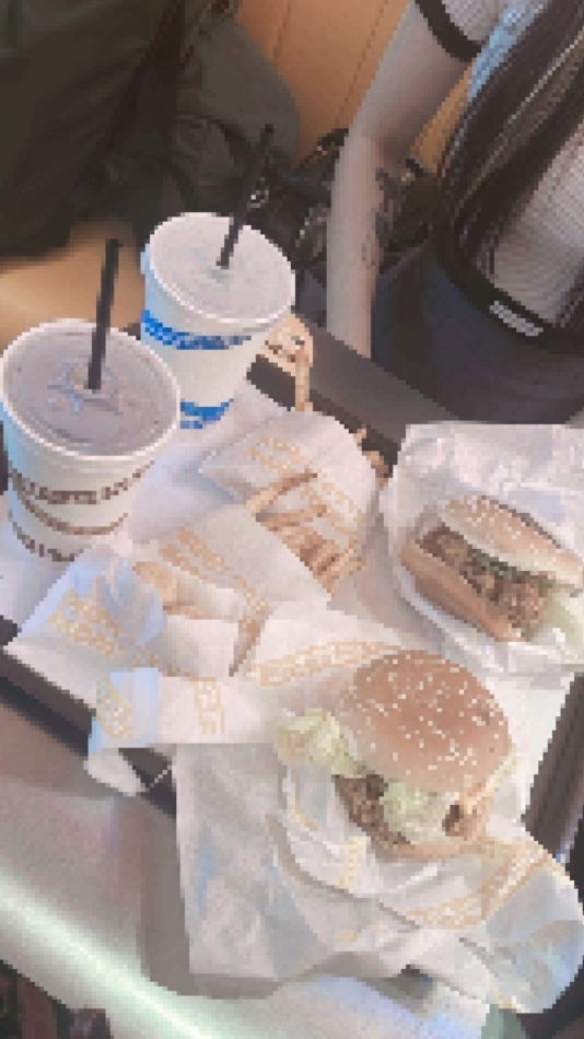 姉ぴとはんばーが～🫶🏻🫶🏻🫶🏻