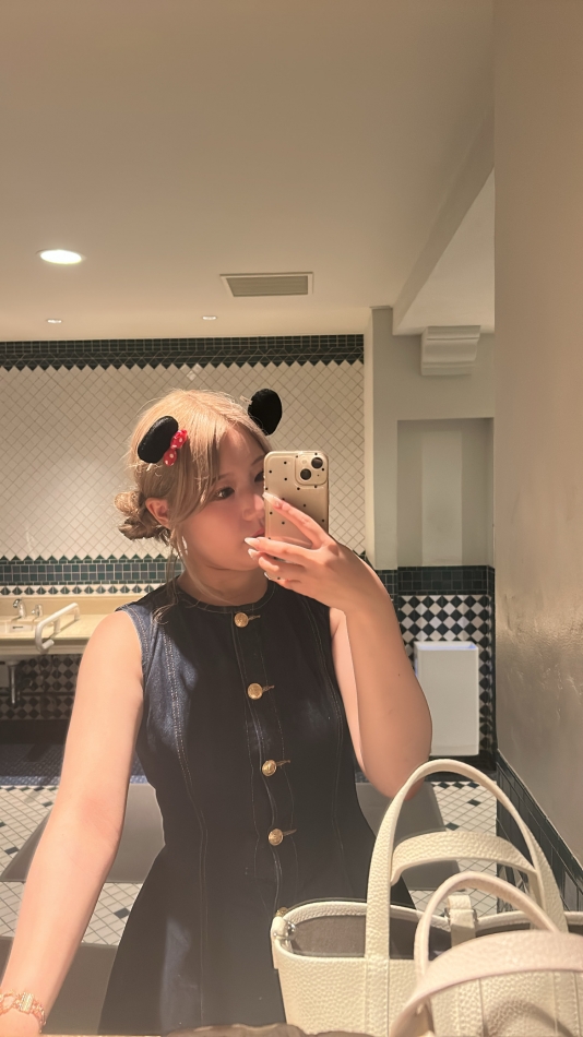 一条 葵