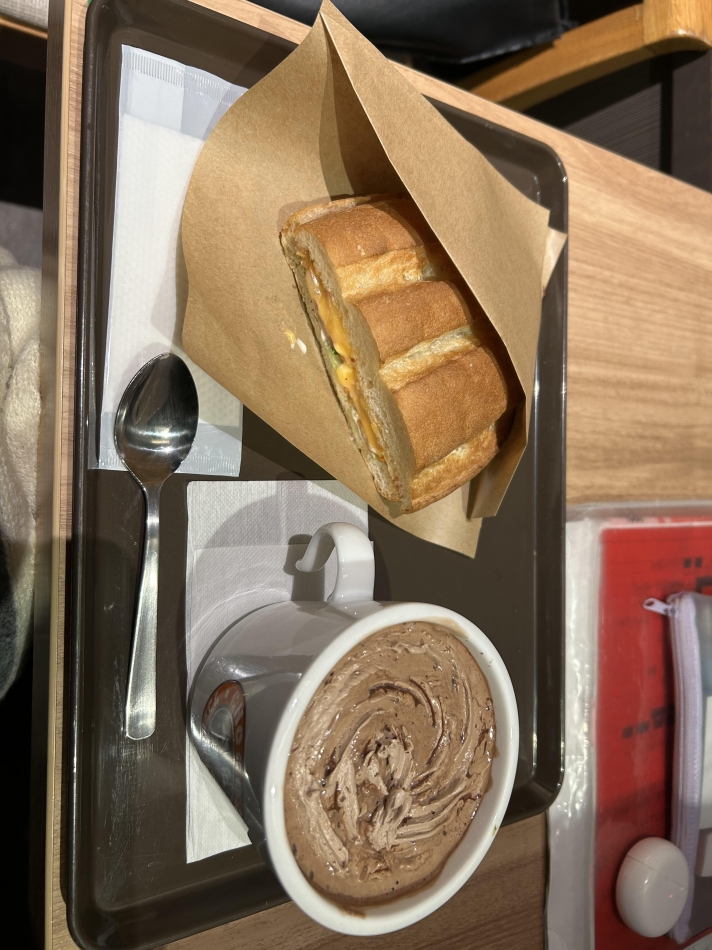 スナックBar Peace日記1581422