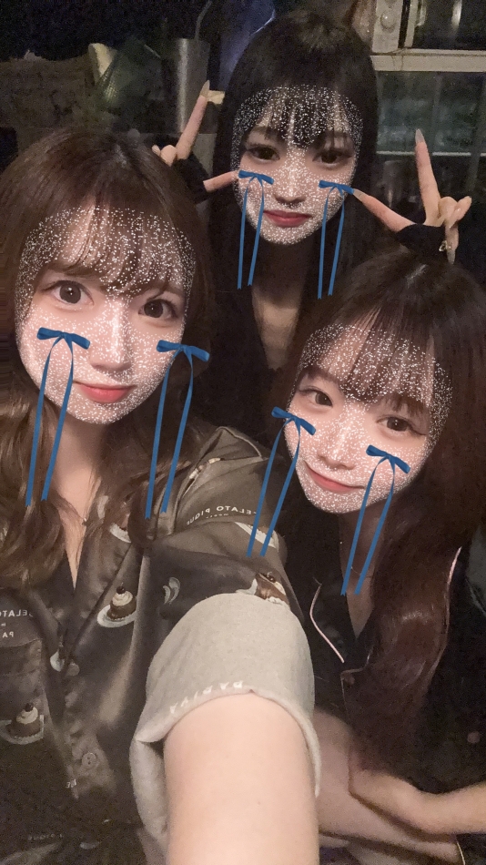 よく飲みいく3人女