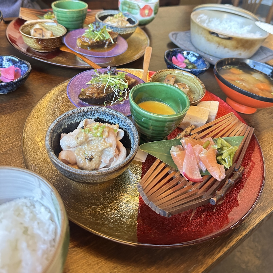 (*’～'*)?‹”?‹”