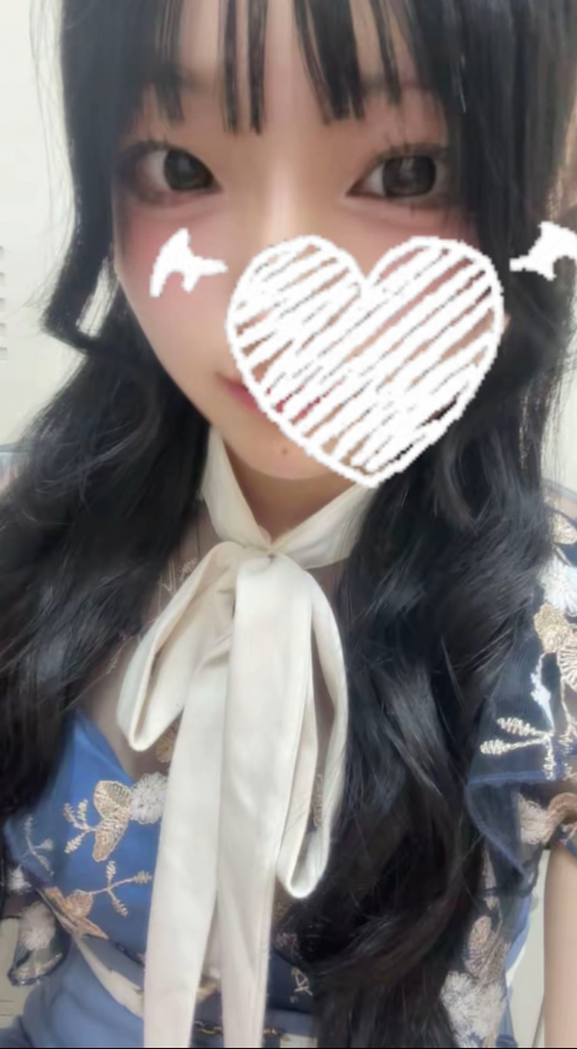 髪色黒くしたー