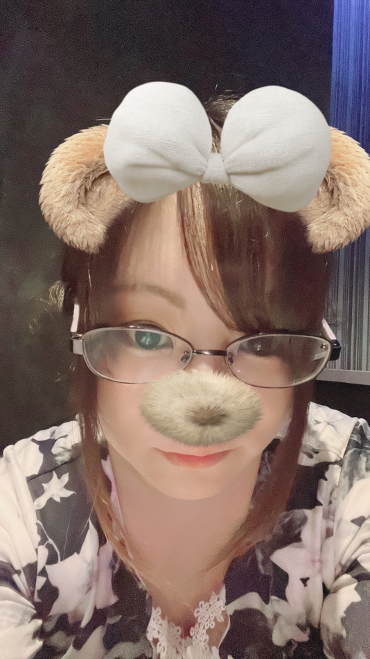 メガネ(-⊡ω⊡)$B!6(B???