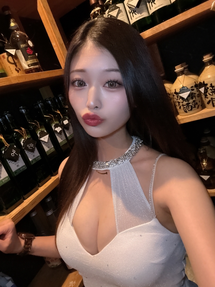 一条 葵