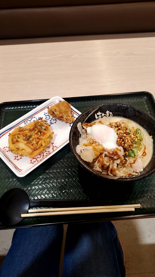冷やし担々うどん