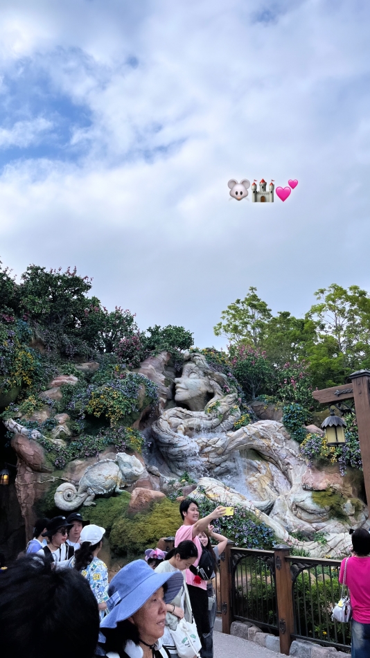 夢の国💭‎🤍