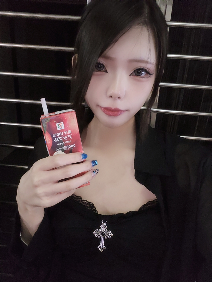 一条 葵