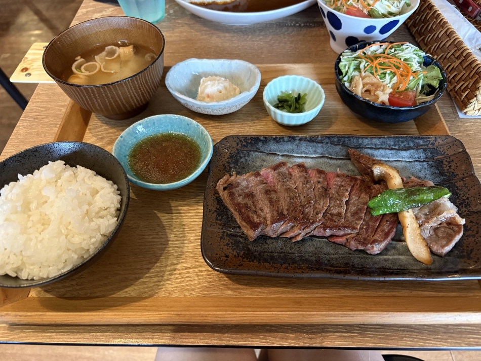 一条 葵