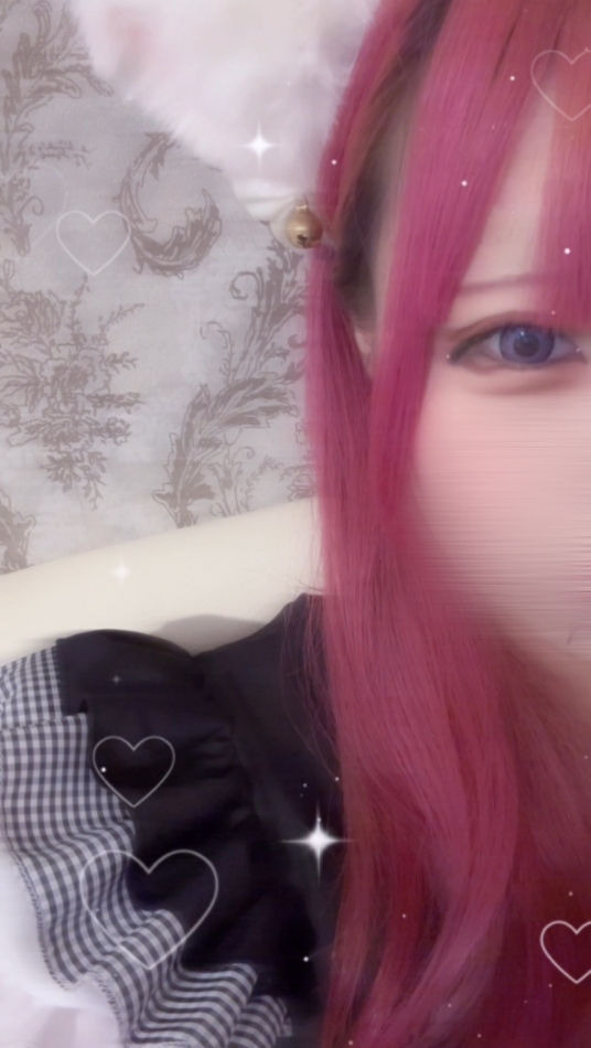 いる(ˆ ̳ ,  ̫ , ̳ˆ)