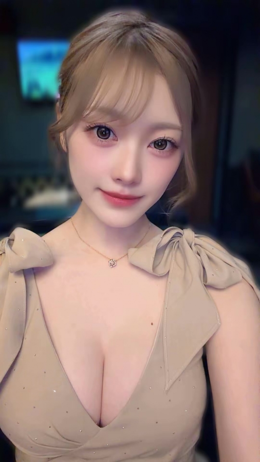 一条 葵