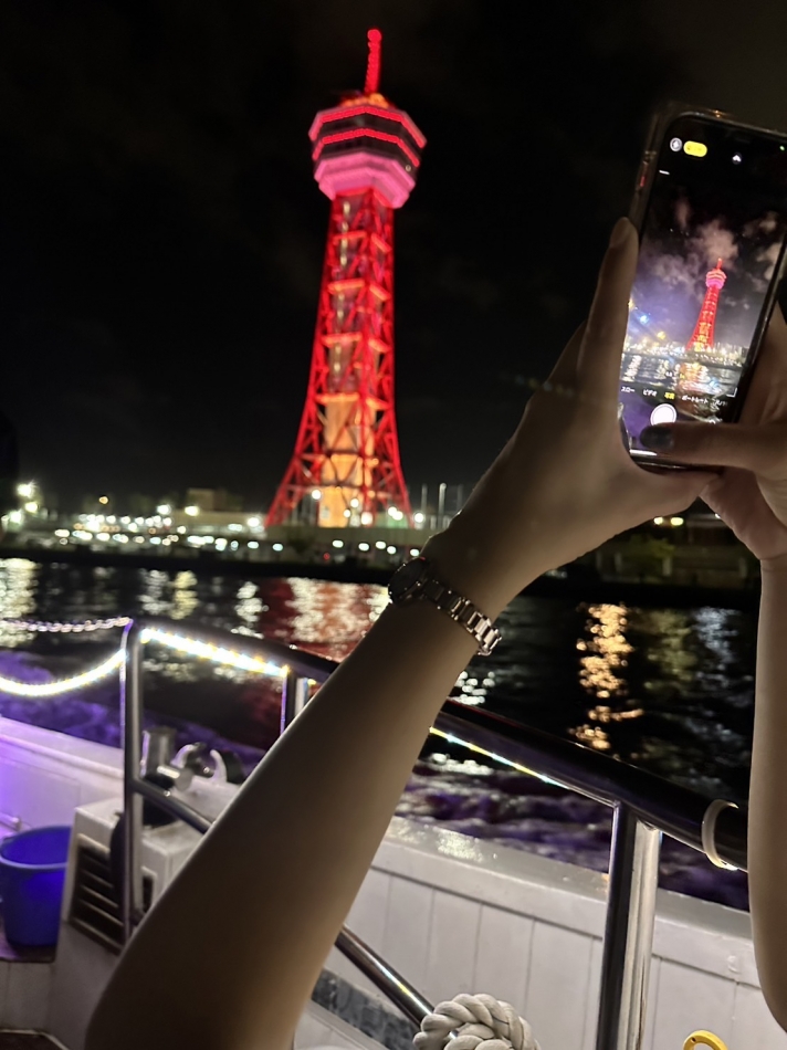 東京タワーではなく🗼