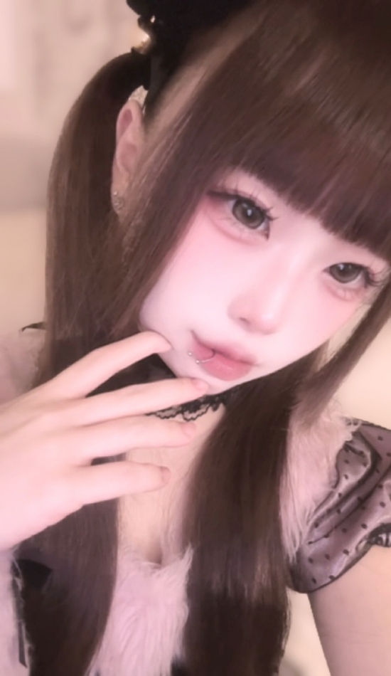 るあ