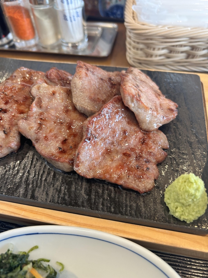 ひとみ