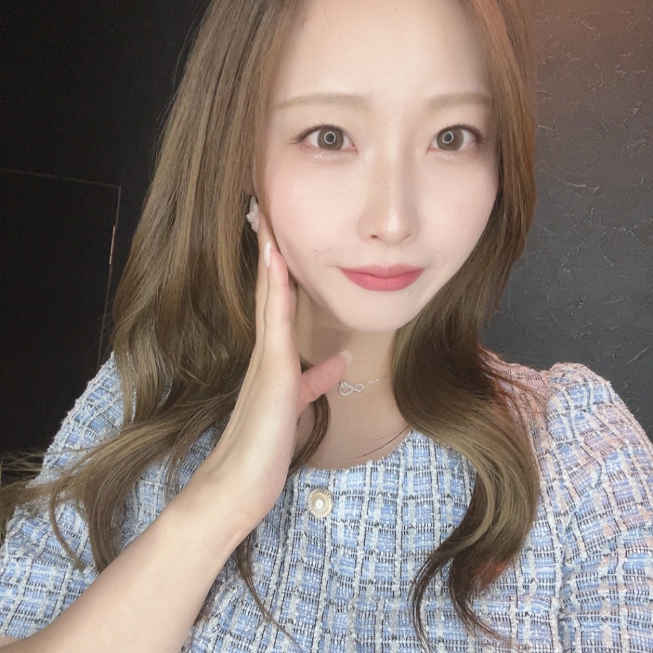 サナ