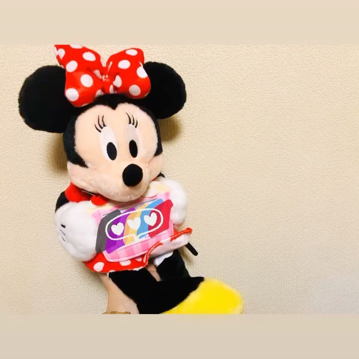 .
.
手紙付きのミニーちゃん︎☺︎❤︎
お姉ちゃんから🐥✨
.
.
#シスコン #なんです #そして #ファザコン #でもあります #家族っていいね #家族って素敵だね #何よりも大切です #きゅんです