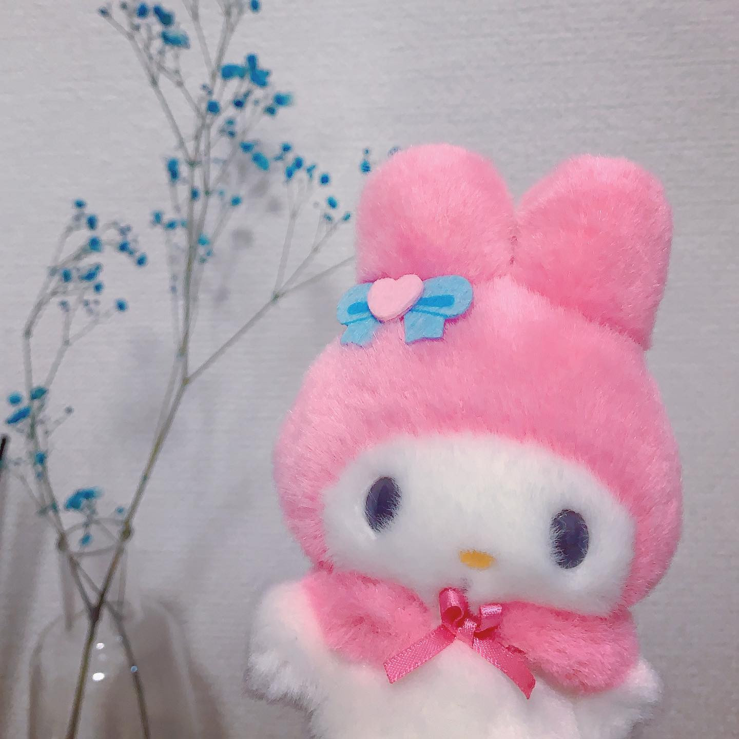 .
休みの日、何しても許されるからさいこう🐰🐰🐰
.
昨日は私の心の中の女児がネイル行ってサンリオショップ行ってアイス食べたいって言ってたから叶えてあげた！えらいね！
.
冷凍庫ぱんぱんなのにトリプルポップの最大数10個を注文して、帰宅して冷凍庫の中をそそくさと片付けたりした🧊🍨
.
あとどうしても欲しいウサギ(マイメロ)が2匹いてどっちを連れ帰るか散々悩んだんだけどクラシックなやつを引き取った🐰かわいすぎる
もう1匹のウサギは今度残ってたら引き取る🐰絶対にうちに来たそうな顔してたし
.
そんなわけで家に