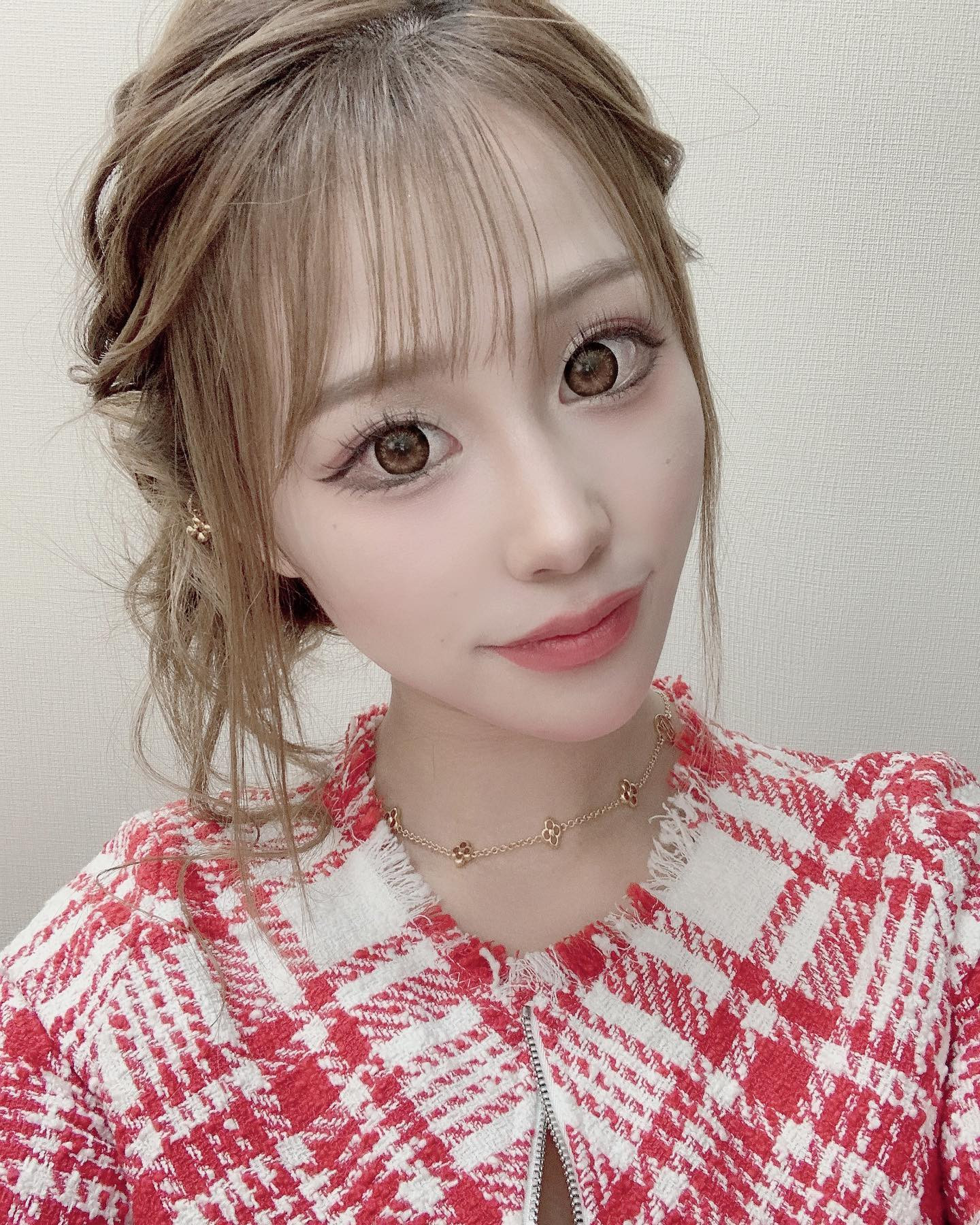 ❤️💜🤍

やっぱりかわいいこのドレス👗❤️
かりなちゃんありがとう💋💋

そしてさらさんのヘアメやっぱり好き🥰

#ザニューヨーク#エリアG#エリアGグループ#キャバクラ#ニュークラブ#仙台キャバクラ#キャバ嬢#ホステス#水商売#仙台#国分町#歌舞伎町#六本木#銀座#すすきの#錦#北新地#ミナミ#中洲#ポケパラ#ポケパラ東北#ヘアメ#ヘアメイク#キャバドレス#アップヘア
#hairmake#dress#TheNewYork写真areag