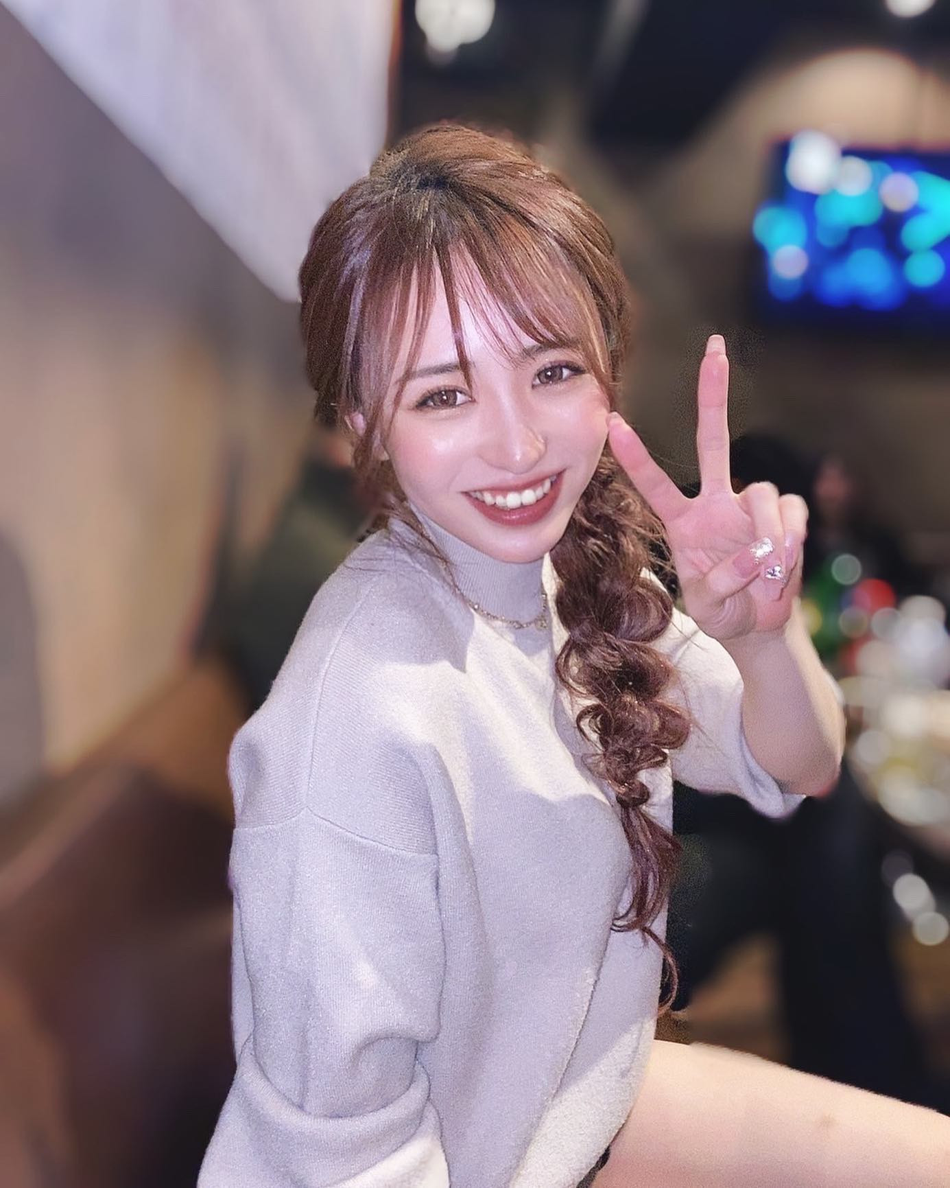 .
こころ〜ちゃんに撮ってもらった📸🌈
私楽しそう(✌︎˙˘˙✌︎)酔
.
#仙台 #国分町
#ザニューヨーク 
#キャバクラ #ヘアメイク