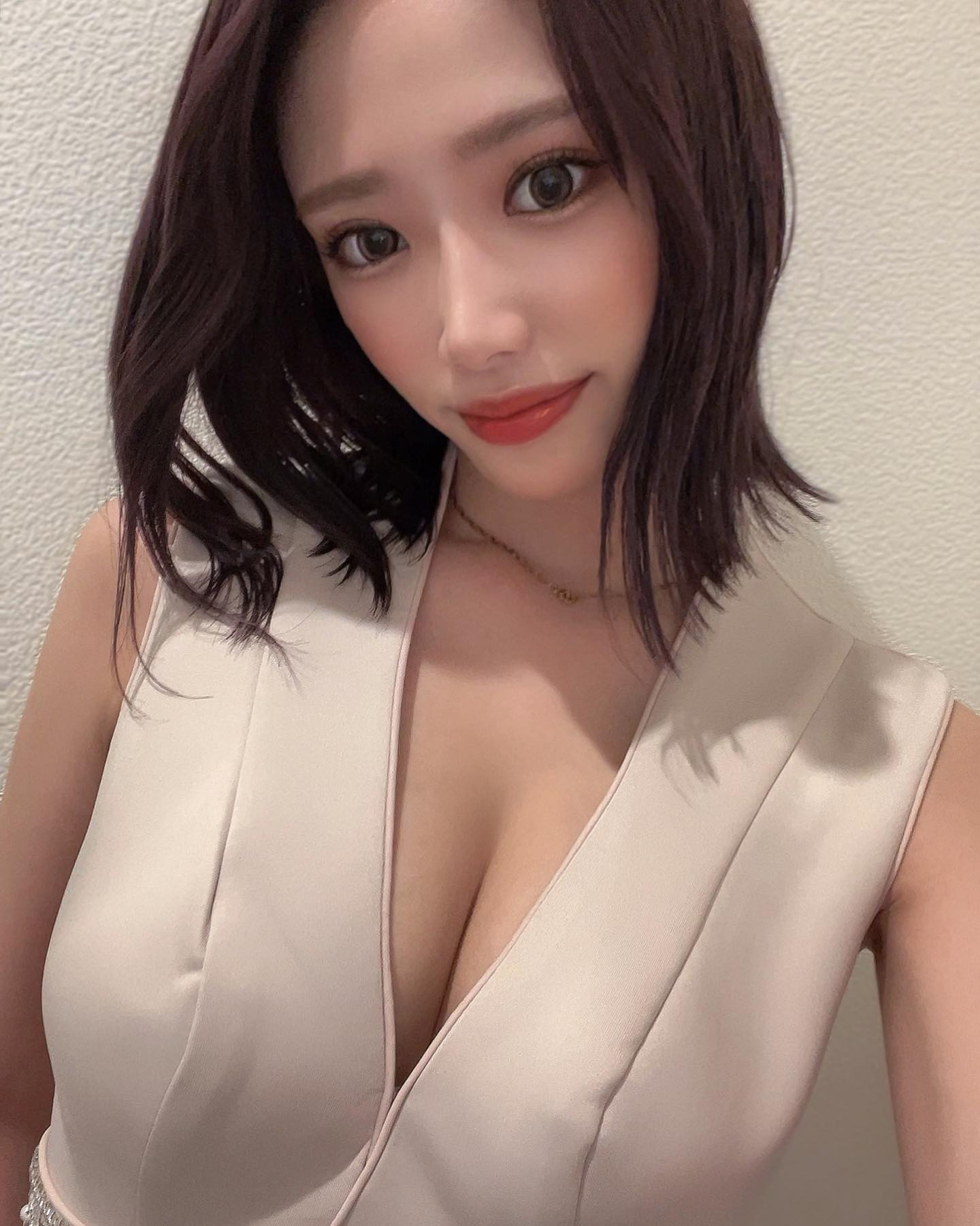 こころ🫠
.
.
#仙台 #国分町 #六本木 #歌舞伎町 #札幌 #ススキノ #北新地 #中洲 #国分町キャバクラ #キャバクラ #キャバ嬢 #シャンパン #オレンジテラス #オレンジテラス仙台 #ニューヨーク #thenewyork #エリアgグループ #こころだよ