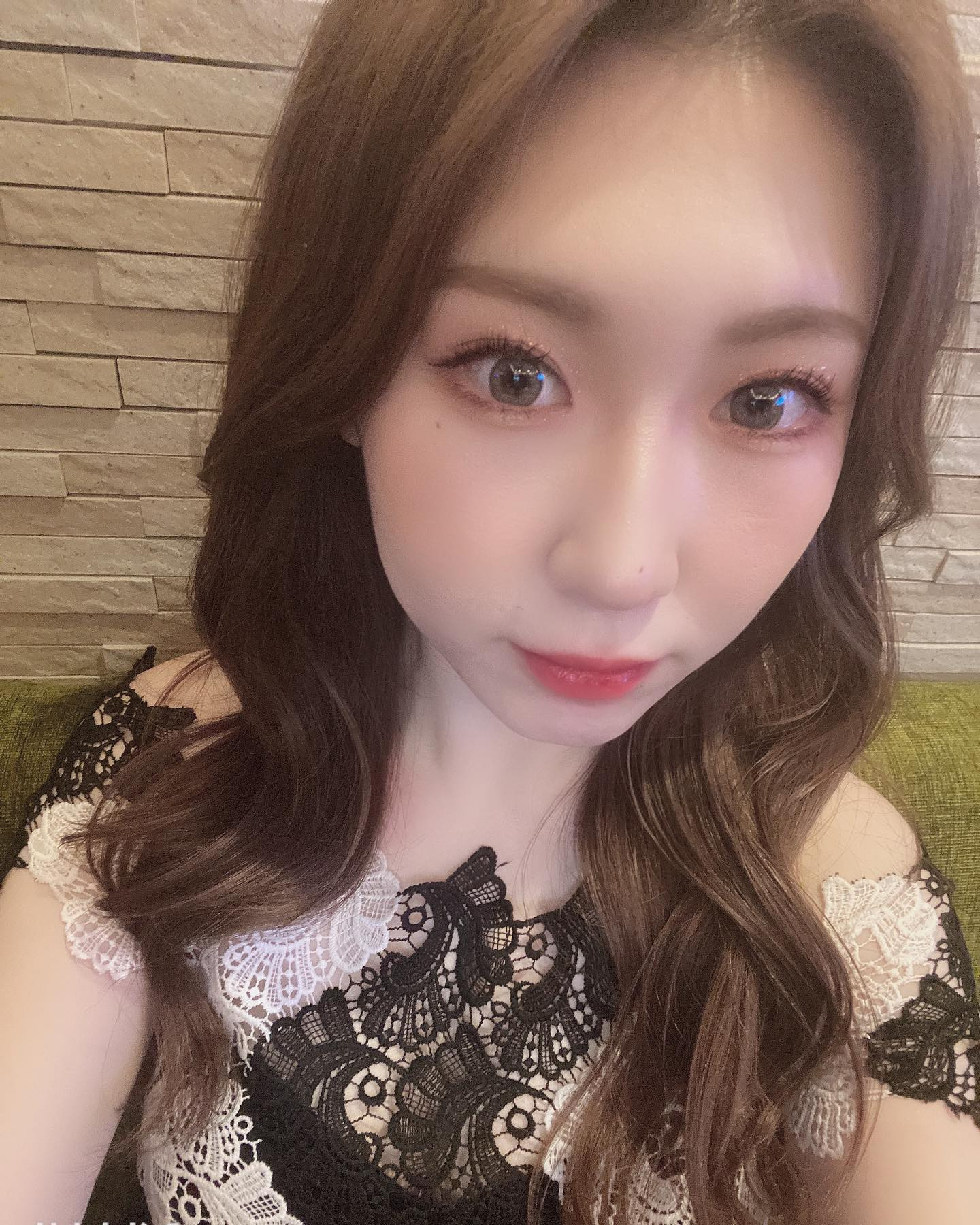 センター分けももう見慣れて来たわ🤫🍊
#オレンジテラス#エリアジー
#札幌#すすきの#ニュークラ#キャバクラ
#北海道旅行#北海道グルメ#女の子
#シャンパン#ホステス#ヘアメ