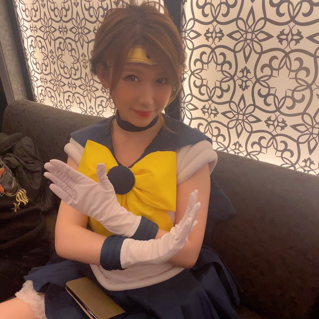 3月一回も更新してなかた🤭🤭
周年ありがとうございました♡
#セーラームーン
#10周年#オレンジテラス#ニュークラ#札幌
#すすきのニュークラ#キャバクラ#ホステス
#コスプレ#エリアジー#北海道観光