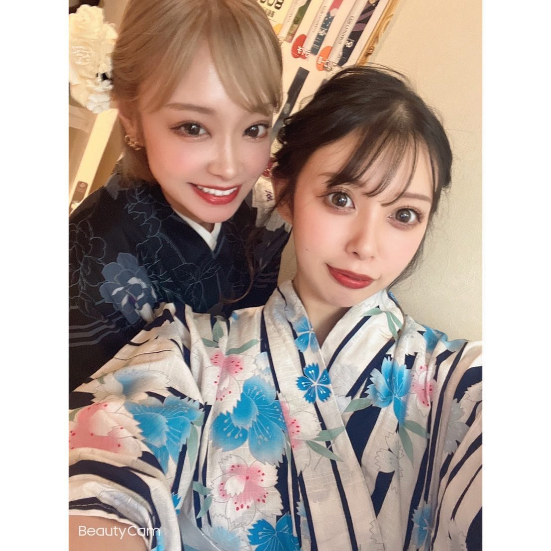 .
.
2日目もえなと写真を撮った💖
.
今日は最近飲んでなかった
ハイボールを飲んだせいか
永遠に頭が痛いです🤦🏻‍♀️💥🌀
.