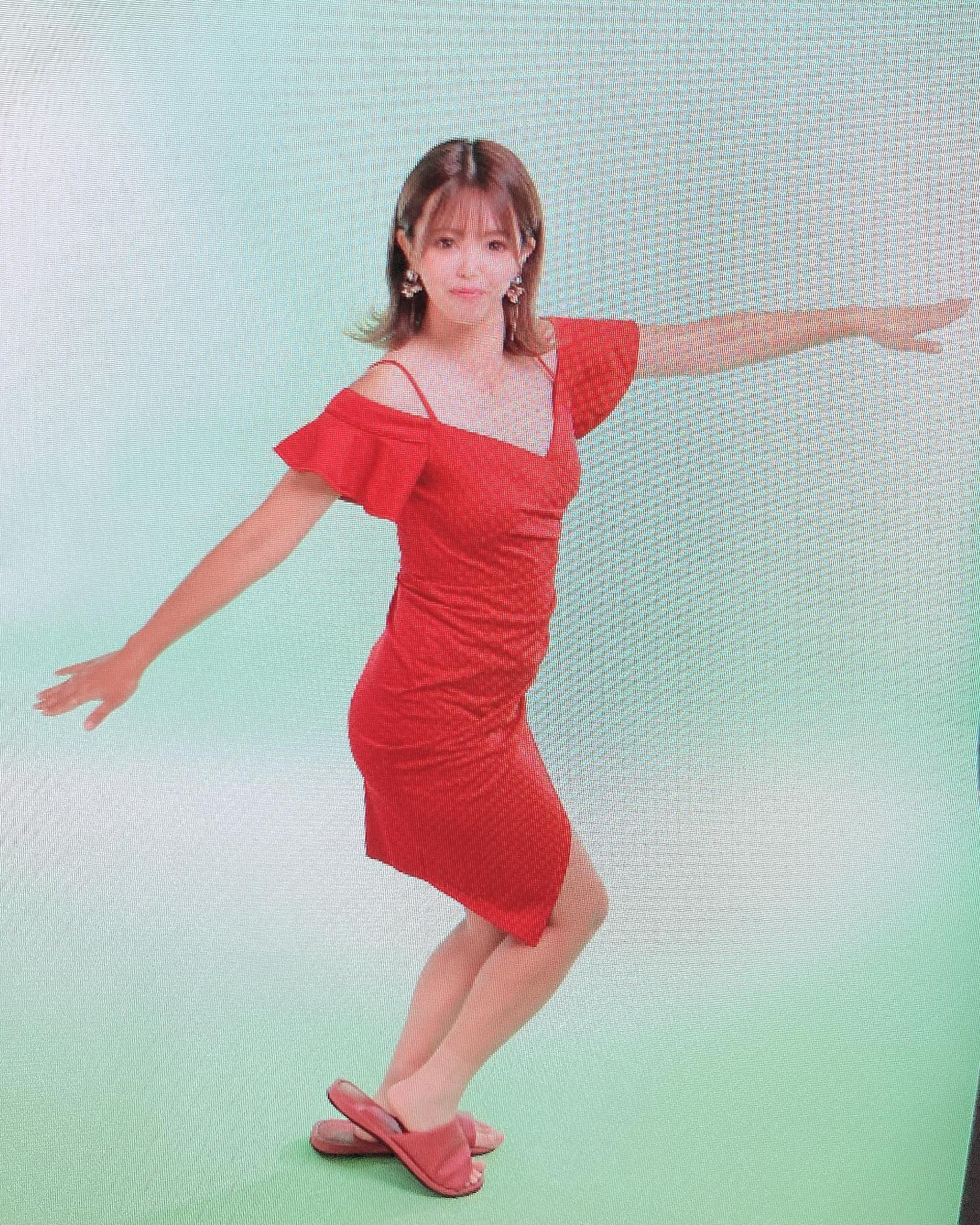 撮影のオフショット？笑
すぐふざけちゃう🤣笑
.

#エリアジー #オレンジテラス #オーシャンスカイ #モナクラス #ニュークラブ #ニュークラ #キャバクラ #ホステス #キャバ嬢 #すすきの #札幌 #歌舞伎町 #国分町 #可愛い #かわいい #いいね #フォロミー #フォロー #フォロワー #followｍe #likeforlikes #instagood #instalike #follow #f4f #ヘアセット #ショートカット #ヘアアレンジ #宣材撮影 #きゃばきゃば北海道